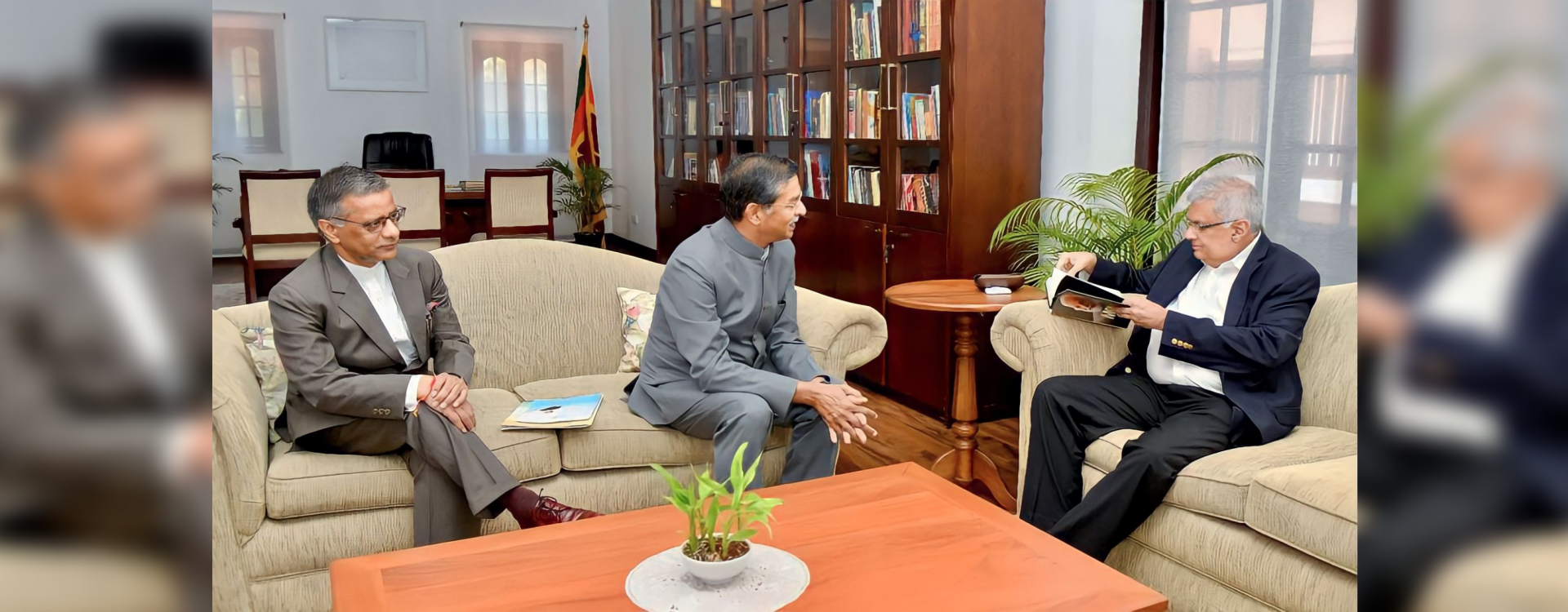 Shri Bharat Lal, DG meets H.E. The President of Sri Lanka Ranil Wickremasinghe and India’s High Commissioner Mr. Gopal Bagley in Colombo